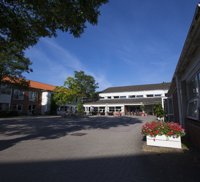 Afdeling B fra gårdspladsen